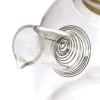 Théière en verre et couvercle bambou - Accessoires pour thés et tisanes - détail bec et filtre intégré