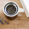 Mug verre avec filtre - utilisation 1 - aromandise
