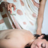 Coffret mon rituel Sauge - utilisation massage - AROMANDISE