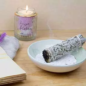 Sauge blanche et Palo Santo